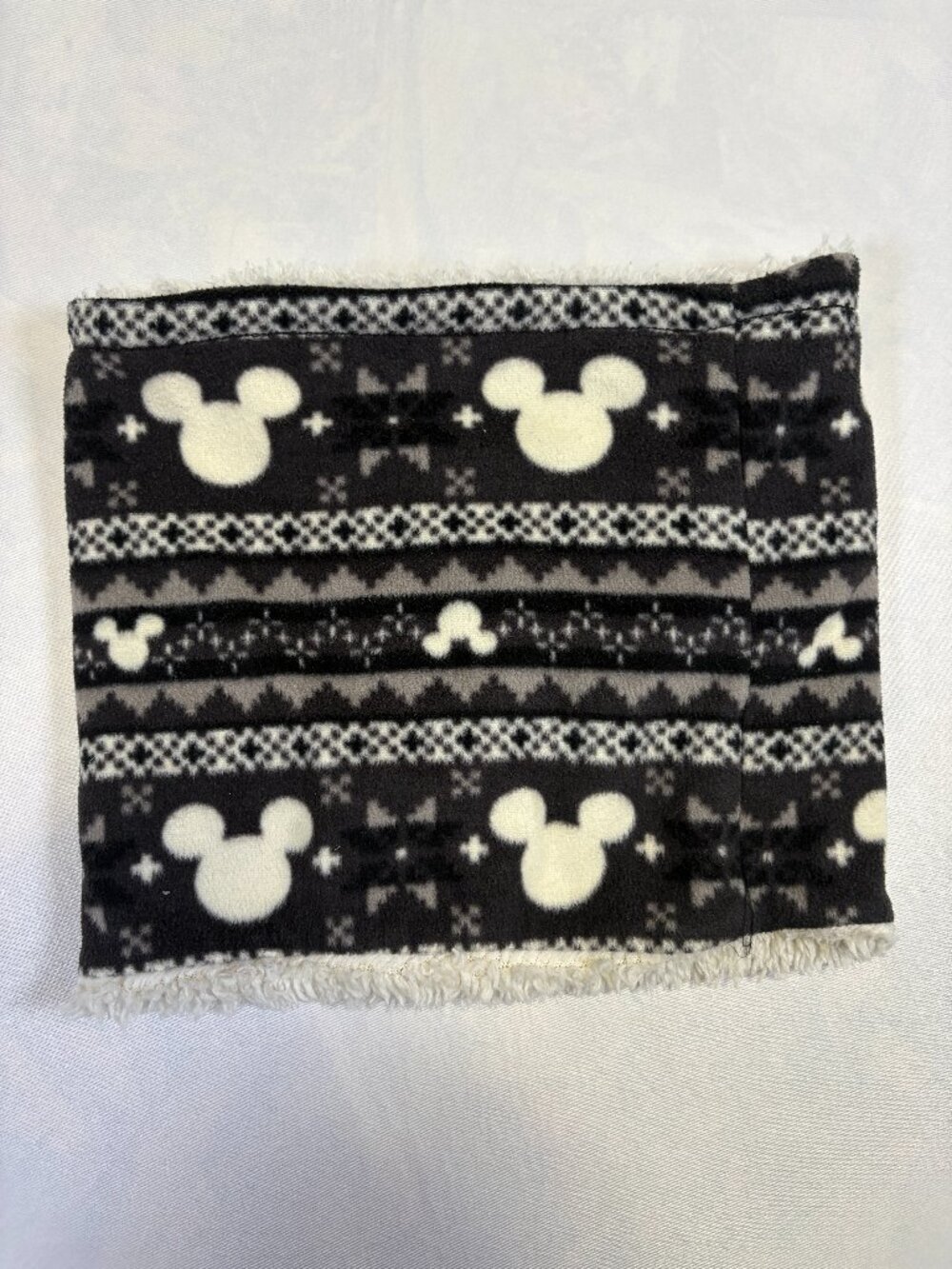 Disney Mickey Mouse Fair Isle Sherpa Fleece Neck Warmer Gaiter Black White